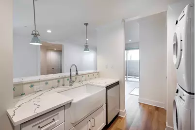 2829 Timmons Lane #199, Houston, TX 77027 - Photo 10