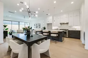 2630 Peckham St, Houston, TX 77098 - Photo 2