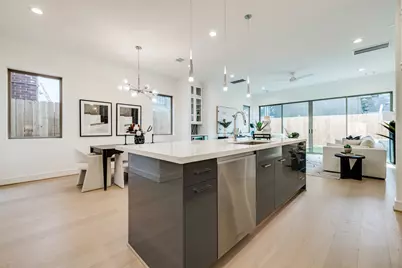 2630 Peckham Street, Houston, TX 77098 - Photo 12