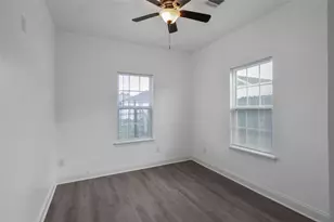 531 N Estelle St, Houston, TX 77003 - Photo 14