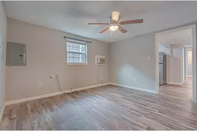 4206 Walker Street #B, Houston, TX 77023 - Photo 4
