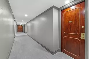 5150 Hidalgo St, Houston, TX 77056 - Photo 2