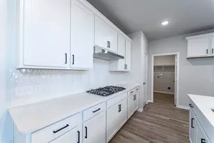 13918 Seneca Lake, Texas City, TX 77568 - Photo 6