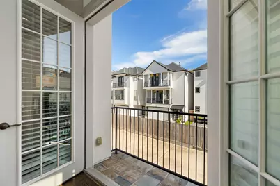 4003 Beacon Fisher Drive, Houston, TX 77018 - Photo 8