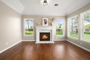 16013 Creek Hill Ln, Cypress, TX 77429 - Photo 14