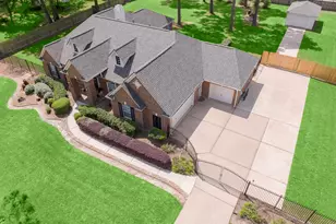 16013 Creek Hill Ln, Cypress, TX 77429 - Photo 26