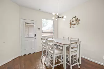 55 W Pipers Green Street, The Woodlands, TX 77382 - Photo 14