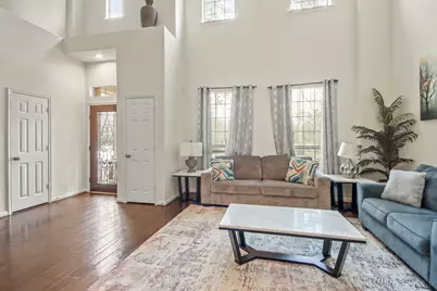 55 W Pipers Green Street, The Woodlands, TX 77382 - Photo 8