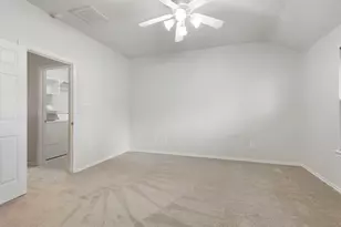 215 W Stedhill Loop, The Woodlands, TX 77384 - Photo 32