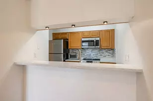 7069 N Holiday Dr, Galveston, TX 77550 - Photo 8