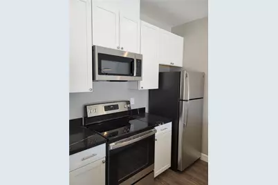 5262 Ella Boulevard #502B, Houston, TX 77018 - Photo 4