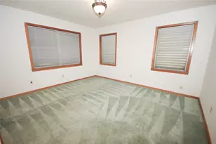 6733 Pecanwood St, Hitchcock, TX 77563 - Photo 8