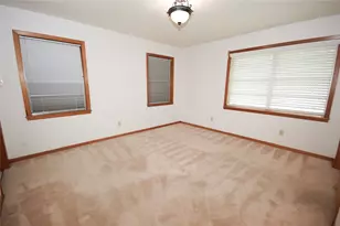 6733 Pecanwood St, Hitchcock, TX 77563 - Photo 4