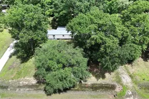 214 County Rd 2800, Cleveland, TX 77327 - Photo 1