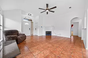 13667 Paxton Dr, Houston, TX 77014 - Photo 6