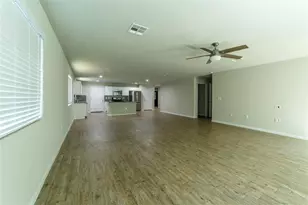 10126 Relic Oaks, San Antonio, TX 78240 - Photo 8