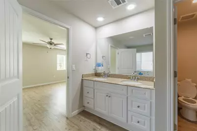 10126 Relic Oaks, San Antonio, TX 78240 - Photo 18