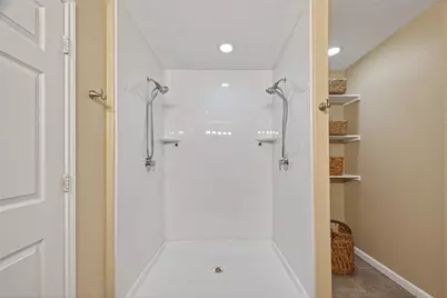 1918 Skipwood Drive, Missouri City, TX 77489 - Photo 22