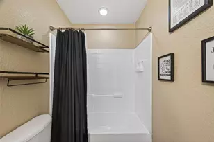 1918 Skipwood Dr, Missouri City, TX 77489 - Photo 28