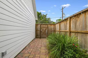 8760 Kempwood Dr, Houston, TX 77080 - Photo 40