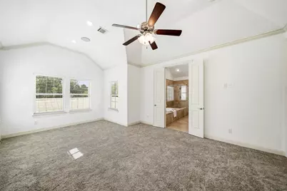 8760 Kempwood Drive, Houston, TX 77080 - Photo 20