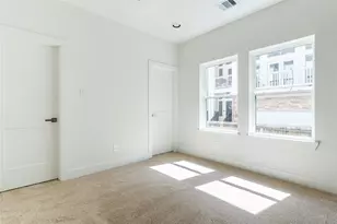 2428 Ella Blvd, Houston, TX 77008 - Photo 6