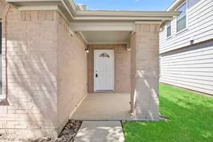 20718 Banner Meadow Ln, Cypress, TX 77433 - Photo 4