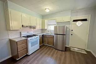3124 30th St, Port Arthur, TX 77642 - Photo 16