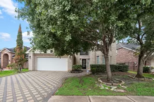 14226 Ashmore Reef Ct, Sugar Land, TX 77498 - Photo 4
