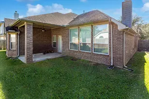 14322 Baron Creek Ln, Houston, TX 77044 - Photo 18