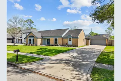 1508 Bayou Oak Drive, Friendswood, TX 77546 - Photo 2