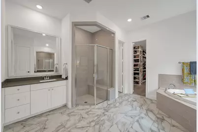 1067 Lakemont Bend Lane, Pinehurst, TX 77362 - Photo 20