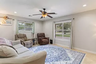 4108 Crescent Dr, Bay City, TX 77414 - Photo 4