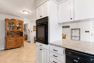 4108 Crescent Dr, Bay City, TX 77414 - Photo 6