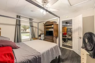 423 Grafton St, La Marque, TX 77568 - Photo 8