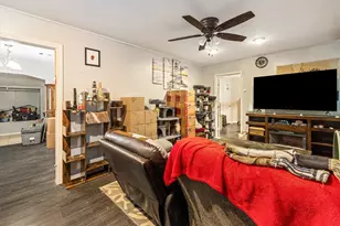 423 Grafton St, La Marque, TX 77568 - Photo 4