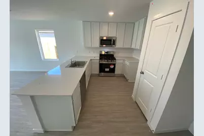 5119 Red Drum Way, Baytown, TX 77521 - Photo 2