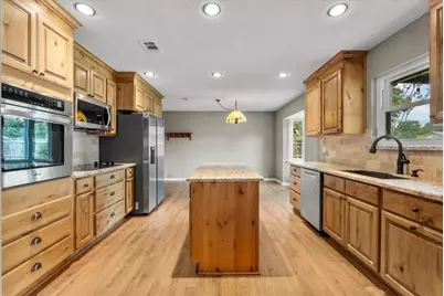 5405 Rockland Drive, Pearland, TX 77584 - Photo 10