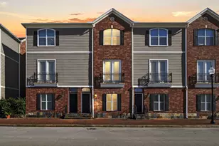 320 Cathedral Sq, Beaumont, TX 77701 - Photo 1