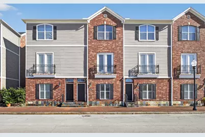 320 Cathedral Square, Beaumont, TX 77701 - Photo 2