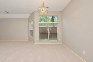 43 S Lace Arbor Dr, The Woodlands, TX 77382 - Photo 12