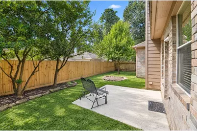 43 S Lace Arbor Drive, The Woodlands, TX 77382 - Photo 24