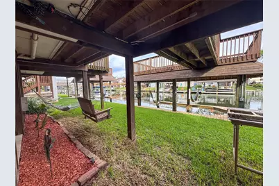 1031 Redfish Street, Bayou Vista, TX 77563 - Photo 4