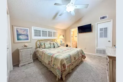 1031 Redfish Street, Bayou Vista, TX 77563 - Photo 18
