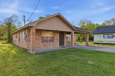 2020 Poplar Street, Beaumont, TX 77701 - Photo 2