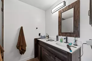 606 Oak Hill Dr, Kemah, TX 77565 - Photo 12