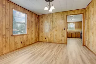 215 E Dahlgren Ave, Wharton, TX 77488 - Photo 12