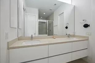 1153 W 17th St, Houston, TX 77008 - Photo 16