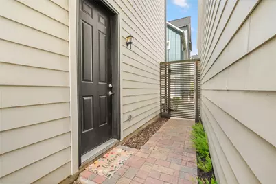 8668 Emnora Lane, Houston, TX 77080 - Photo 36
