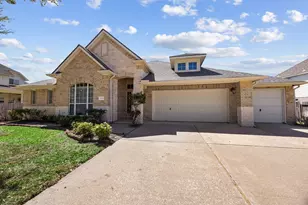 11019 Hilltop Park Ln, Cypress, TX 77433 - Photo 4